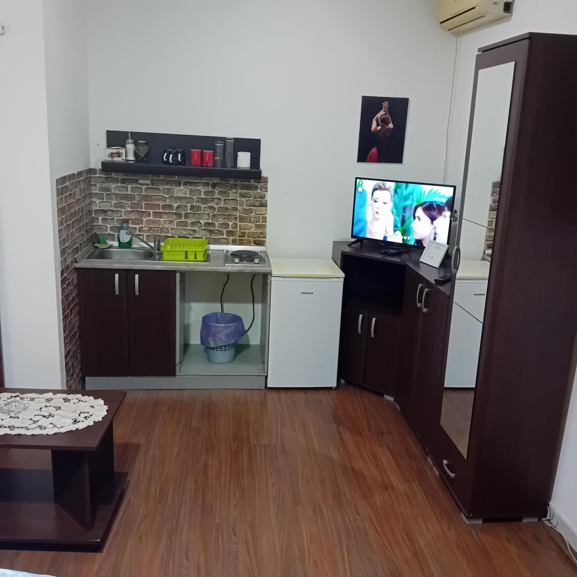 Apartment Viktor Stan Na Dan Šabac المظهر الخارجي الصورة